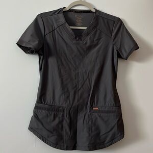 Cherokee Form Scrub Set